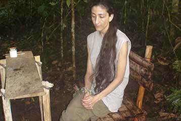 Ο Νικολά Σαρκοζί καλεί τους αντάρτες του FARC να απελευθερώσουν την Μπετανκούρ