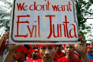 Αποδείξεις για το θάνατο 31 ανθρώπων κατά τις διαδηλώσεις στη Μιανμάρ