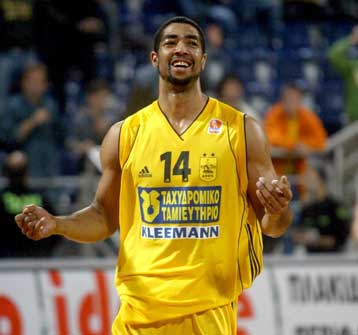 Κοινοτικό διαβατήριο απέκτησε ο Μάσεϊ