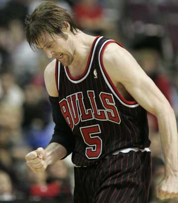 Σε τροχιά ανάκαμψης οι Μπουλς, συνεχίζουν τον περίπατο Σπερς και Σέλτικς