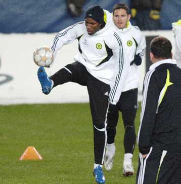 Χειρουργήθηκε ο Ντρογκμπά και επιστρέφει τον Φερβουάριο