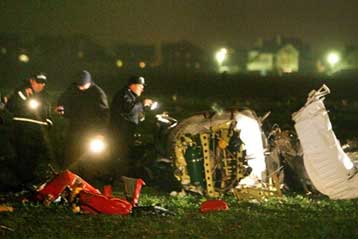 Μικρό επιβατικό αεροσκάφος κατέπεσε στην Ουκρανία