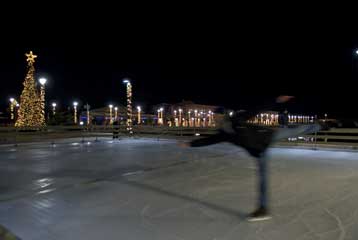 Όλη η πόλη μια γιορτή τις ημέρες των Χριστουγέννων και της Πρωτοχρονιάς