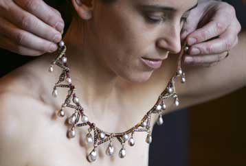 Τα μαργαριτάρια της Μαρίας Αντουανέτας δεν κατόρθωσαν να πουληθούν σε δημοπρασία