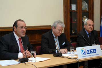 Μεταρρυθμίσεις και λύση του ασφαλιστικού ζητά από την κυβέρνηση ο ΣΕΒ