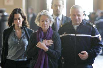 Ισόβια κάθειρξη για το δολοφόνο του κυβερνήτη της Κορσικής