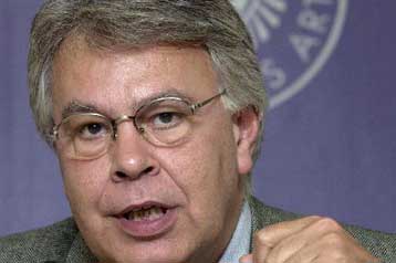 Ο Φελίπε Γκονζάλες στην κεφαλή «επιτροπής σοφών» για το μέλλον της ΕΕ