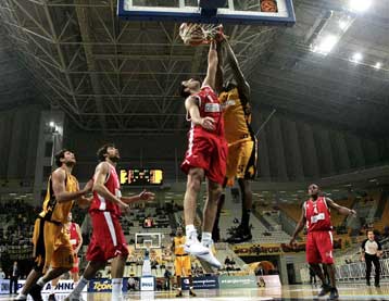 Πήρε μπροστά ο ΠΑΟΚ και ο Ολυμπιακός το ντέρμπι, νίκες για ΑΕΛ, Ολύμπια και Αιγάλεω