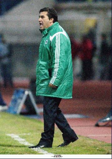 Κάποιοι δεν μας θέλουν πρωταθλητές, υποστηρίζει ο Πεσέιρο-Είχαμε τύχη, λέει ο Λίνεν