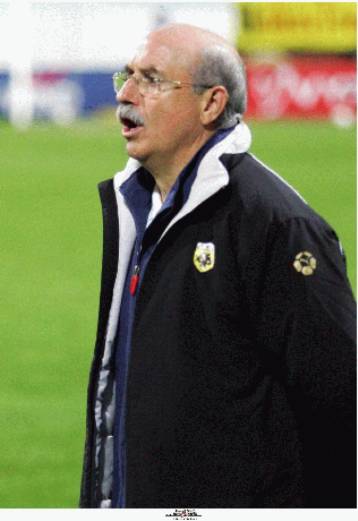 Πάνοπλη και αισιόδοξη η ΑΕΚ πηγαίνει στο Καραϊσκάκη