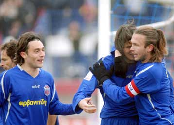 Θετικό ντεμπούτο Μαντζουράκη και νίκη-ανάσα για τη Βέροια