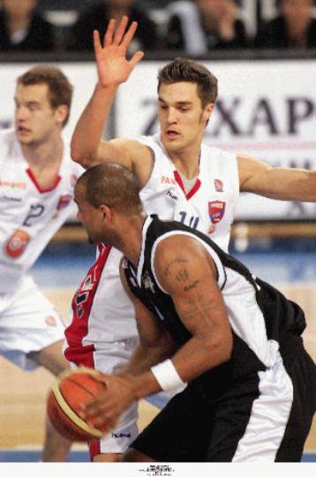 «Αδιάφορος» ο ΠΑΟΚ ηττήθηκε 83-74 από τη Λαπεενράντα στη Φινλανδία