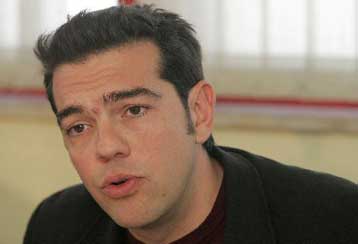 Την υποψηφιότητα του για την προεδρία καταθέτει στα όργανα του ΣΥΝ ο Αλ.Τσίπρας