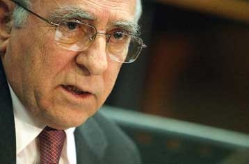 Κλείνουμε τα «παράθυρα» για τα… αναψυκτήρια στον Υμηττό, διαβεβαιώνει ο Γ.Σουφλιάς