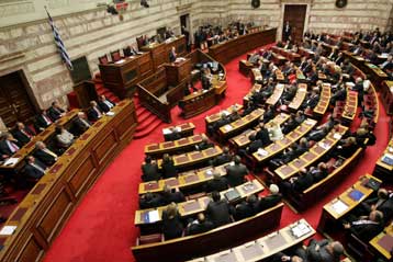 «Πυρ ομαδόν» από την Αντιπολίτευση με αιχμή την ακρίβεια, το Ασφαλιστικό και τις ΔΕΚΟ