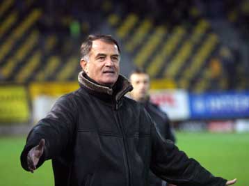 Επιχείρηση ανύψωσης ηθικού από τον Μπάγεβιτς εν όψει «Καυτανζογλείου»