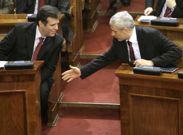 Με διπλωματικό πόλεμο θα απαντήσει η Σερβία στην ανεξαρτησία του Κοσόβου