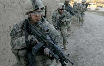 Σύλληψη μελών της Αλ Κάιντα που εμπλέκονται στην απαγωγή Αμερικανών στρατιωτών