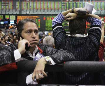 Πάνω από τα 96 δολάρια το πετρέλαιο εν αναμονή των στοιχείων για τα αποθέματα στις ΗΠΑ