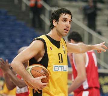 Συγνώμη ζήτησε ο Χατζής από τον Αγγέλου κατά την απολογία του