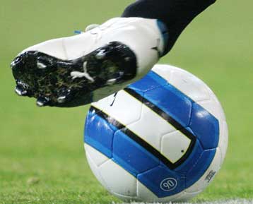 Σκληρές κόντρες για ΑΕΚ, Ολυμπιακό, Παναθηναϊκό στο φινάλε του 2007