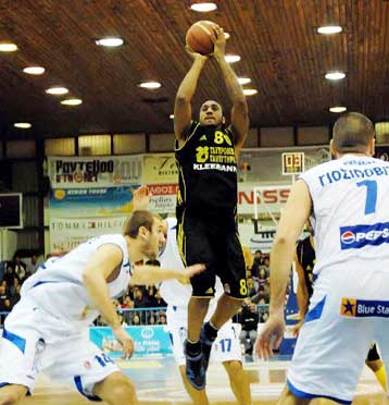 Νέα 100άρα από τον Ολυμπιακό, περίπατος του Αρη στη Ρόδο, εύκολα το Μαρούσι με την Ολυμπιάδα