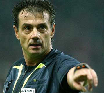 Ο Βασσάρας διευθύνει το Αστέρας-Τρίπολης ΑΕΚ