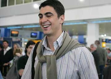 Στον ΠΑΟΚ συνεχίζει την καριέρα του ο Κουτλουάι