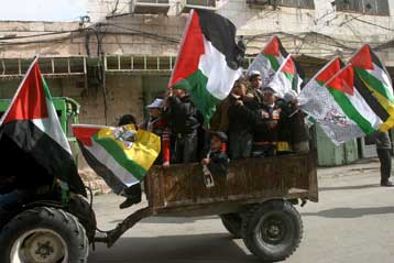 Ένταση και αιματηρές συγκρούσεις μεταξύ Χαμάς και Φατάχ στη Λωρίδα της Γάζας