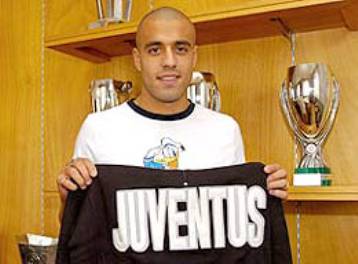 Επιβεβαίωση για Αλμιρόν και Ολυμπιακό αλλά με τη Γιουβέντους να βάζει φρένο