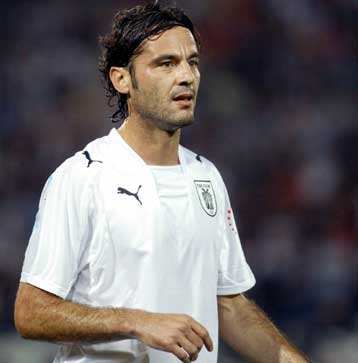 Μια μεγάλη καριέρα σε χαμηλούς τόνους!