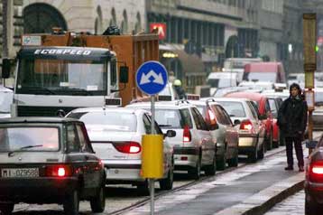 «Οικολογικά διόδια» στην κυκλοφορία των οχημάτων στο Μιλάνο