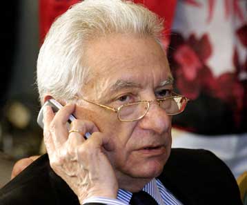 Στην αντεπίθεση περνά η κυβέρνηση για τους «ξεχασμένους» πυρόπληκτους