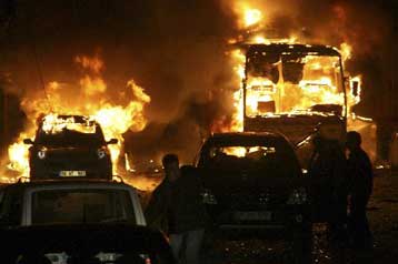 Βομβιστική επίθεση με δεκάδες θύματα στο Ντιγιάρμπακιρ της Τουρκίας