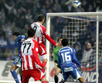 Μάλλον δεν είδαμε το ίδιο παιχνίδι, απαντά ο Πεντράθα στις εκτιμήσεις του Λεμονή