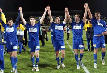 Δώρο ο τίτλος του πρωταθλητή χειμώνα από την ΑΕΚ στον… Ολυμπιακό