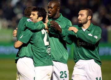 Γιόρτασε έστω και στο τέλος ο Παναθηναϊκό την επετειακή φανέλα