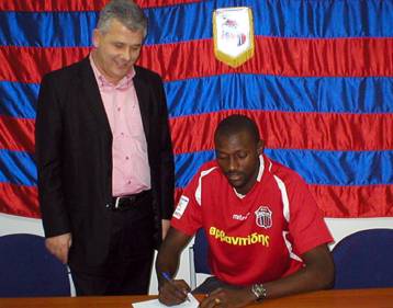 Μεταγραφή για την Βέροια, πήρε τον Καμάλ Εντόου