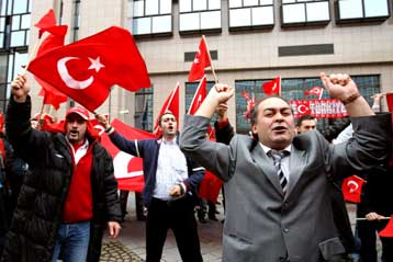 Προς κατάργηση με νέο νόμο το άρθρο 301 στην Τουρκία