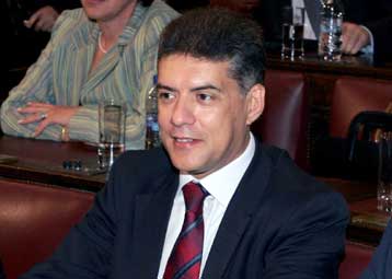 Την κλήτευση όλων των υπουργών Πολιτισμού από το 1996 ζητούν 22 βουλευτές της ΝΔ