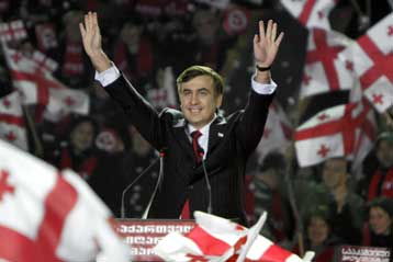 Έγκυρη η επανεκλογή του Σαακασβίλι σύμφωνα με τους διεθνείς παρατηρητές