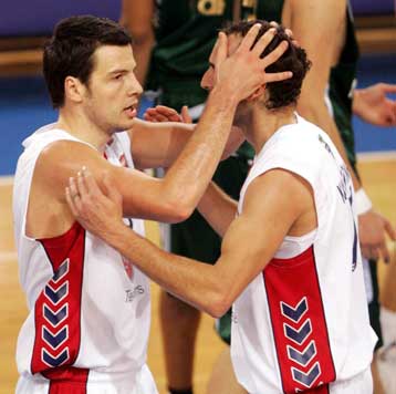 Ο Πανελλήνιος υποδέχεται τη Νίμπουργκ και ο Πανιώνιος αγωνιά κόντρα στη Βιλερμπάν