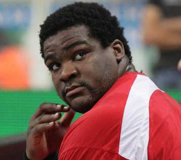 O «Big Sofo» πάει Ελβετία και γλιτώνει τη διακοπή συμβολαίου