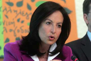 Αντιδρά το ΠΑΣΟΚ στο σχέδιο μείωσης των κονδυλίων για την έρευνα