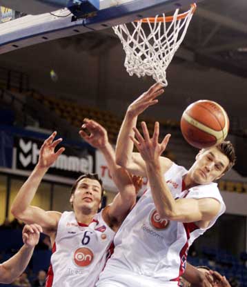 Πέρασε από το «Αστρομπάλ» ο Πανιώνιος και ετοιμάζεται να προκριθεί στους «32»