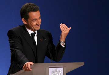 «Λουκέτο» βάζει ο Σαρκοζί στο αγγλόφωνο τμήμα του καναλιού France 24