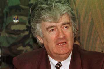 Σφίγγει ο κλοιός γύρω από την οικογένεια του Κάρατζιτς