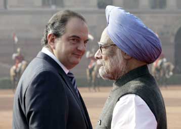 Ιδιαίτερης σημασίας η συνεργασία της Ελλάδας με την Ινδία, λέει ο Κ.Καραμανλής