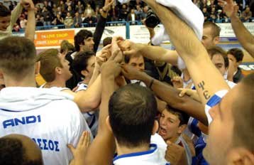 Ο Κολοσσός τραβάει την ανηφόρα και η Ολυμπιάδα την… κατηφόρα