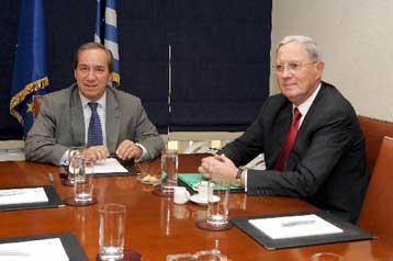 Ανησυχία σε κυβέρνηση και Τράπεζα της Ελλάδος για την άνοδο του πληθωρισμού